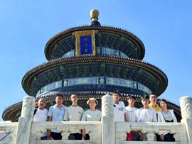 Xihe No.1 Middle School teachers and students field trip in Beijing